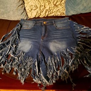 Cut ✂️ off shorts brand new size 2XL the come pack